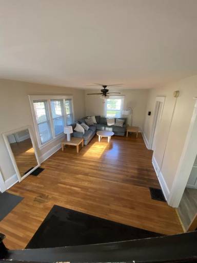 Main picture of 1101 W 4th St