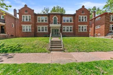 Main picture of 7350 Amherst Ave