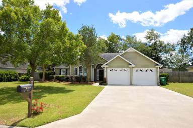 Main picture of 3938 Pecan Dr