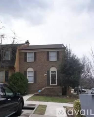 Main picture of 7713 Bristol Square Ct