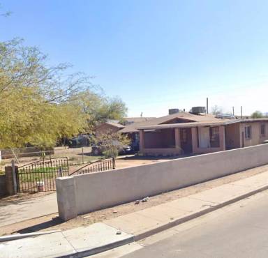 Main picture of 3845 W Lincoln St