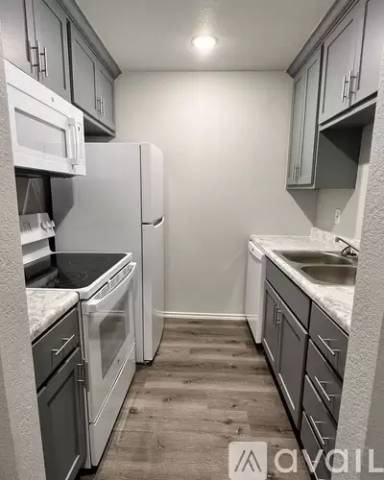 Main picture of 302 Cates Dr