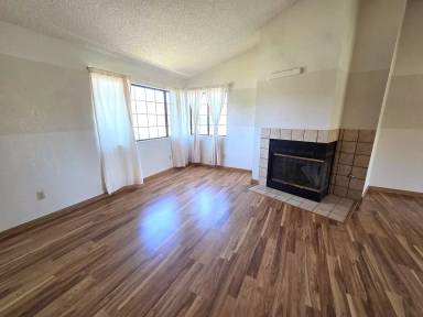 Main picture of 550 Black Oak Ave