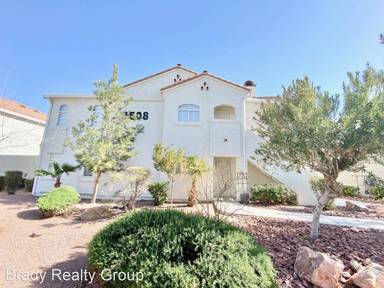 Main picture of 4508 W Lake Mead Blvd
