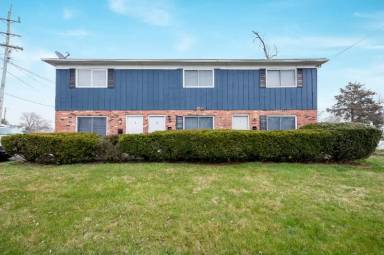 Main picture of 206 S 1st St
