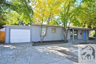 Main picture of 1360 E Winder Ln