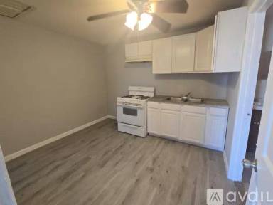 Main picture of 242 Second St
