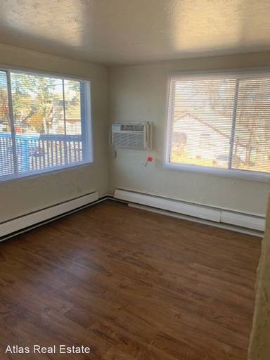 Main picture of 225 E Brookside St