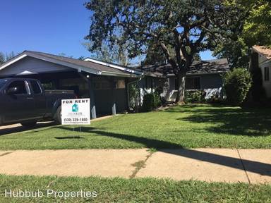 Main picture of 1545 Oak St