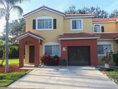 Main picture of 1865 SW 103rd Ave