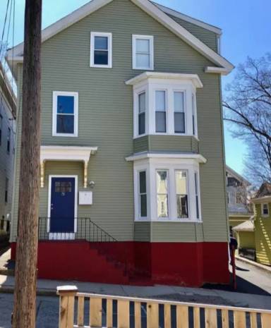 Main picture of 75 Abbott St