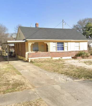 Main picture of 1776 Greenview Cir