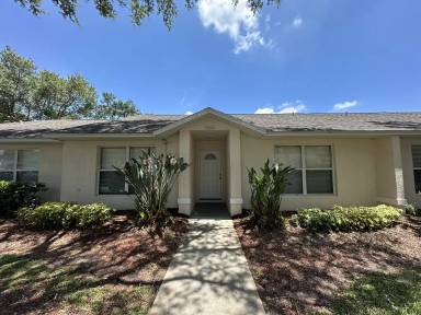 Main picture of 2090 Foxwood Dr