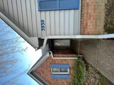 Main picture of 3930 Oak Branch Cir W