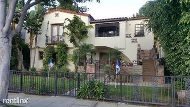 Main picture of 454 S Roxbury Dr