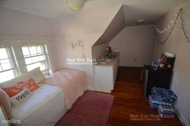 Main picture of 18 Crosby Rd