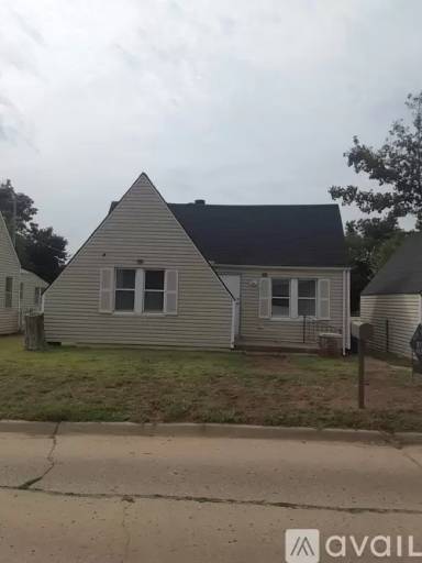 Main picture of 116 N Johnson St