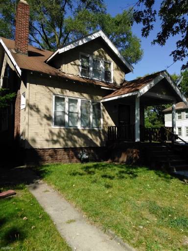 Main picture of 15829 Stoepel St