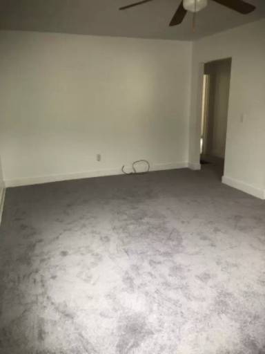 Main picture of 312 1/2 E 7th St