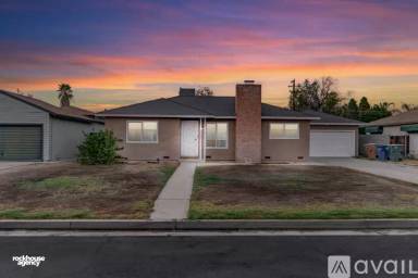 Main picture of 3820 Apache Ave