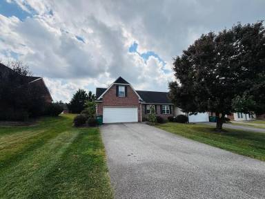 Main picture of 1030 Elk Dr