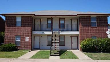 Main picture of 1101 Circle M Dr