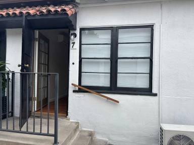 Main picture of 3151 Adams Ave