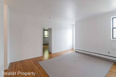 Main picture of 601 10th Ave