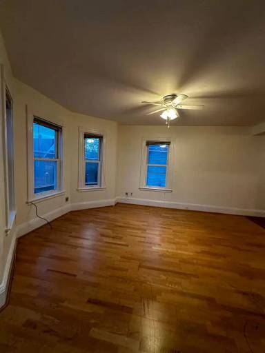 Main picture of 9 Jay St