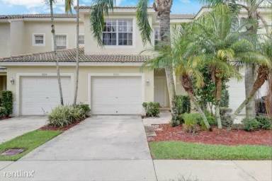Main picture of 9748 Porta Leona Ln