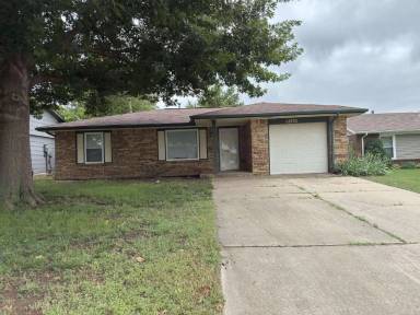 Main picture of 12332 Park Ave