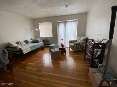 Main picture of 1027 Commonwealth Ave