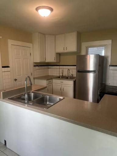Main picture of 532 Harrison Ave