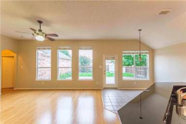 Main picture of 1407 Autumnmist Dr