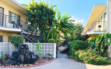 Main picture of 10012 Valley Blvd