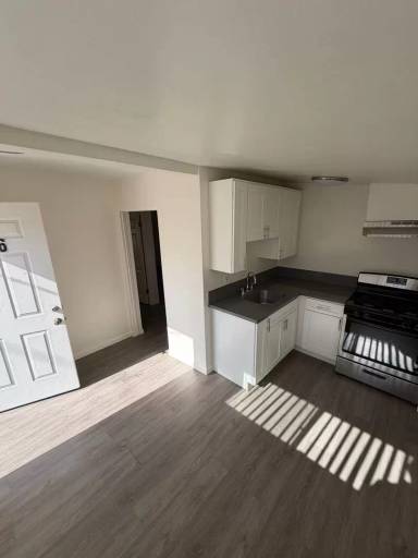Main picture of 5636 Auckland Ave