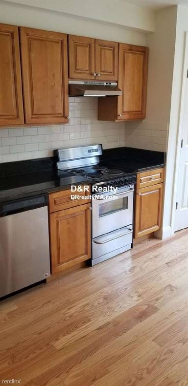 Main picture of 381 Harvard St