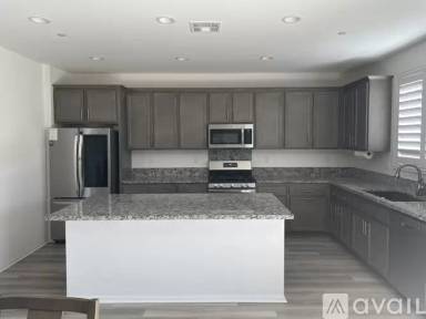 Main picture of 29209 Queen Palm