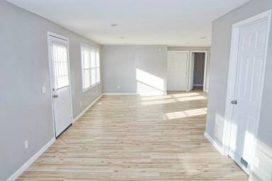 Main picture of 668 Gillett Rd