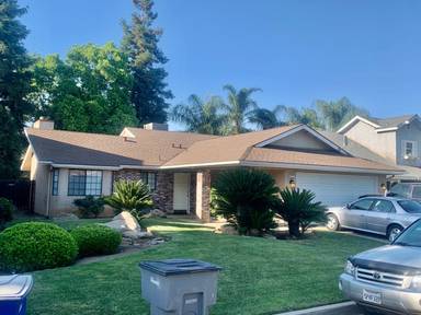 Main picture of 2122 E Fallbrook Ave