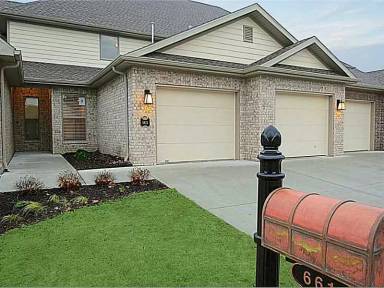 Main picture of 6615 W Valley View Rd