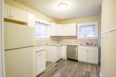 Main picture of 2472 2nd St