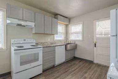 Main picture of 1707 Cannell Ave