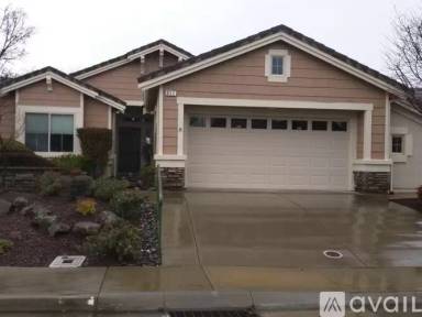Main picture of 852 Yosemite Ln