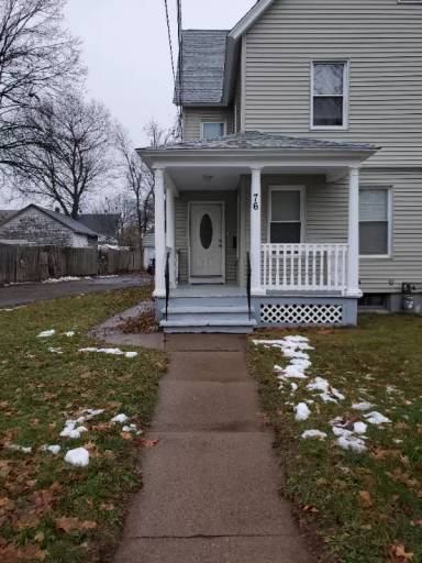 Main picture of 76 Ridge St