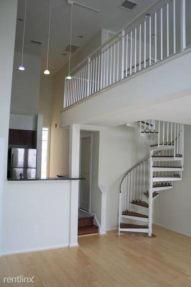 Main picture of 343 Cedar St NW
