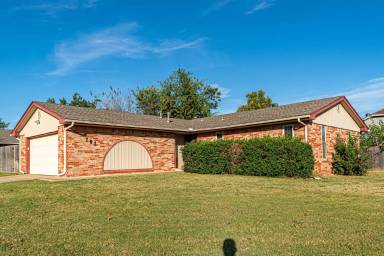 Main picture of 701 N Patterson Dr