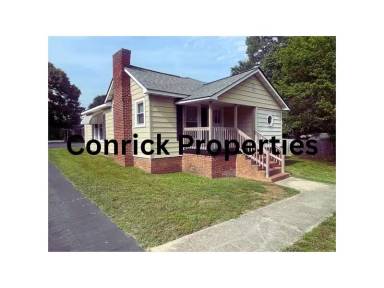 Main picture of 2402 Johnson St