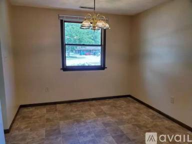 Main picture of 605 Devonshire Dr