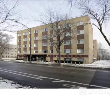 Main picture of 7733 S South Shore Dr Apartments